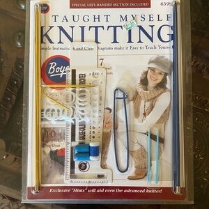 BOYE I Taught Myself to Knit Book